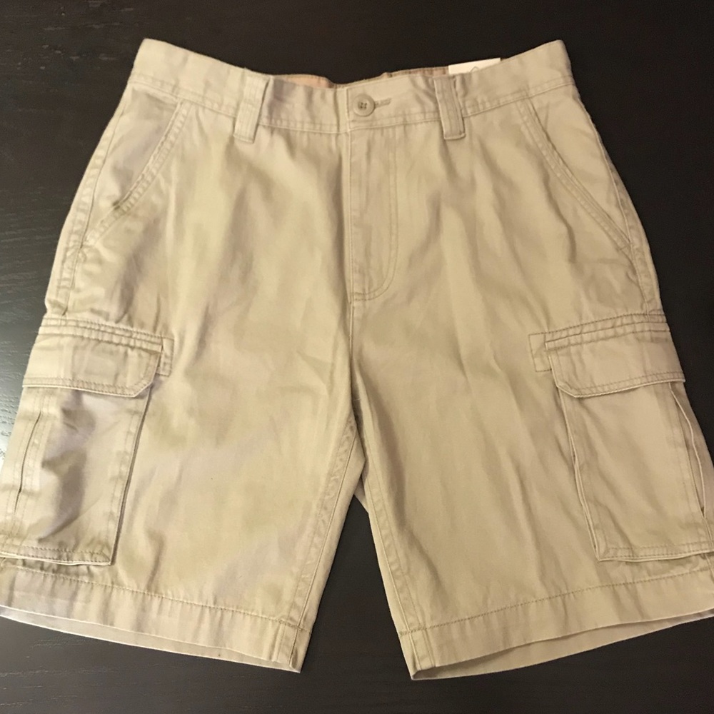 NWT [St. John’s Bay] Men’s Cargo Shorts